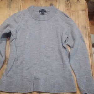 Banana Republic Sweater gray M